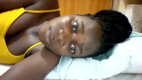 Snapshot of zainxxxx chatting on February 13, 5:48 am zainxxxx online show from February 13, 5:48 am