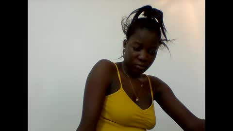 Snapshot of zainxxxx chatting on February 18, 7:26 am zainxxxx online show from February 18, 7:26 am