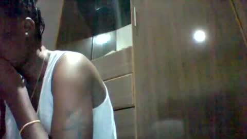 zainxxxx online show from April 7, 6:41 pm