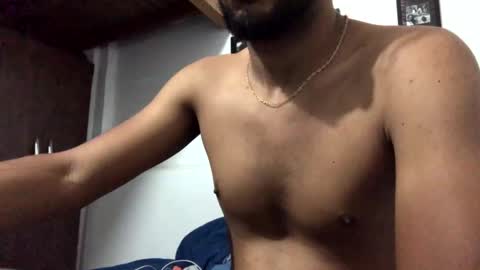 Snapshot of zaleh436460 chatting on December 3, 5:20 am RAJ online show from December 3, 5:20 am