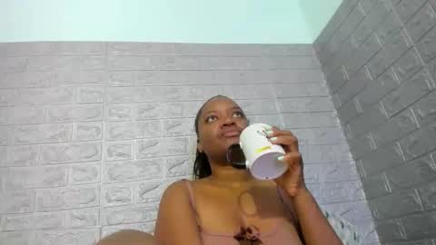 Zamara   online show from February 4, 12:22 pm