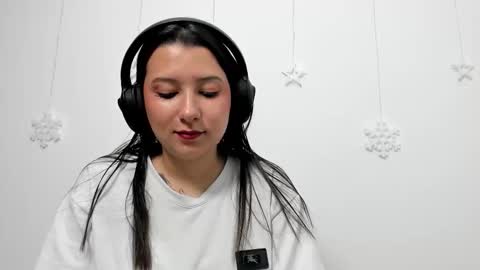 zammii69 online show from January 8, 8:55 pm