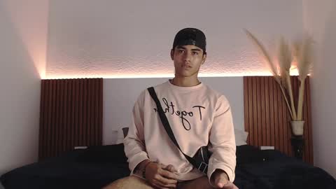 Zander online show from January 17, 5:41 pm