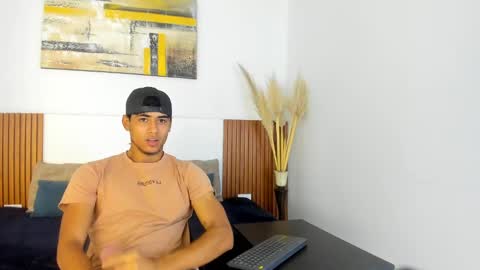 Zander online show from October 8, 12:47 pm