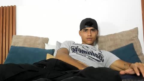 Zander online show from October 31, 1:23 pm