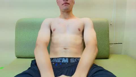 zane online show from March 24, 12:54 pm