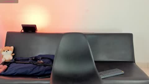 Zane Lux online show from March 25, 11:05 am