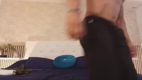 zanemaverick online show from October 31, 12:22 am