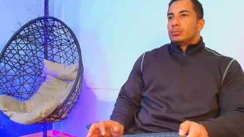 zanemaverick online show from November 19, 11:54 am