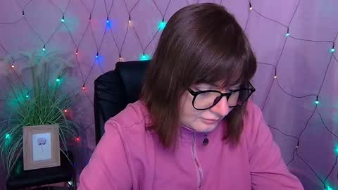 Snapshot of zannadreil chatting on February 2, 7:12 pm zannadreil online show from February 2, 7:12 pm