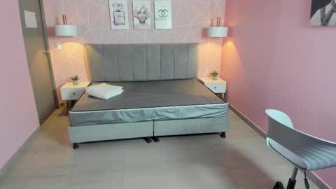 Zara Sweet  online show from February 12, 1:48 pm