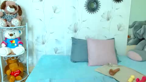 Zara online show from November 10, 12:15 pm