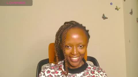 Snapshot of zara_lae chatting on June 8, 8:37 am nicky online show from June 8, 8:37 am