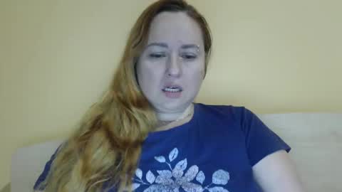 Kate. if im not here im here foxy red333 online show from April 18, 9:02 am