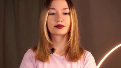 Criss  online show from November 12, 5:19 am