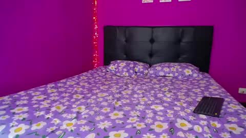 ZARA ANYELINA online show from December 2, 12:51 pm