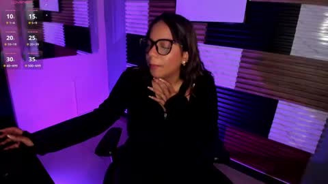 Snapshot of zarablazze_ chatting on May 27, 7:00 pm zarablazze_ online show from May 27, 7:00 pm