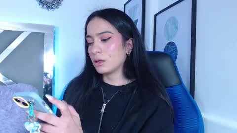 zaradames_ online show from January 16, 3:34 am