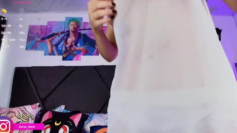 Zara online show from April 15, 8:09 pm