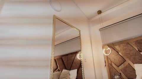 Zarah Andrews online show from September 15, 12:16 pm