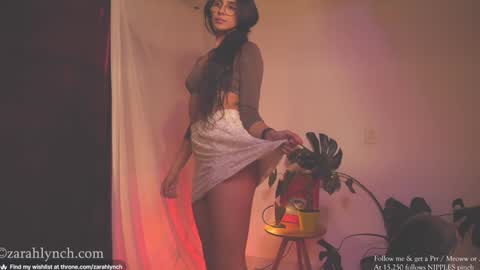 Miss Lynch   Next show  2911 online show from February 26, 12:49 am