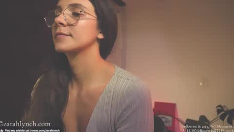 Miss Lynch   Next show  2911 online show from March 8, 2:34 am