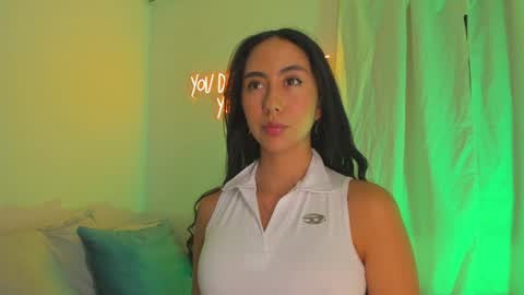   online show from January 31, 6:14 pm