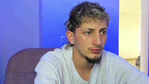 Zarcoo online show from April 7, 9:15 pm