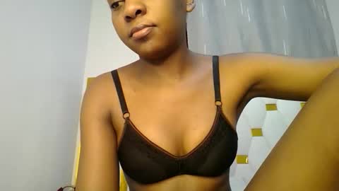 zariah online show from June 3, 9:53 pm