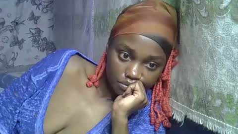 Snapshot of zarinamarlin chatting on March 16, 5:44 am zarinamarlin online show from March 16, 5:44 am