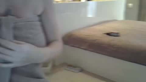 Zarina Swift online show from October 16, 4:13 am