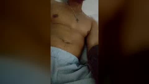 Snapshot of zaynk28 chatting on July 24, 2:53 am zaynk28 online show from July 24, 2:53 am