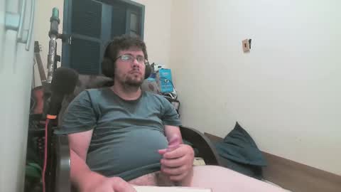 Snapshot of zehdolandia chatting on February 7, 8:34 pm pervboy online show from February 7, 8:34 pm