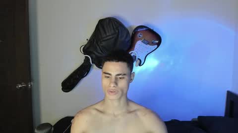 zenzhu online show from December 21, 10:40 pm