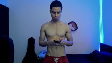 zenzhu online show from February 7, 8:12 pm