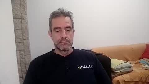 Snapshot of zenikk chatting on November 15, 8:11 am zenikk online show from November 15, 8:11 am