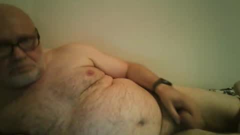 Snapshot of zentaurus59 chatting on October 2, 6:26 pm zentaurus59 online show from October 2, 6:26 pm