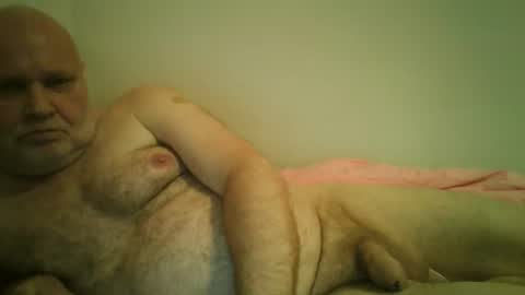 Snapshot of zentaurus59 chatting on October 9, 5:22 pm zentaurus59 online show from October 9, 5:22 pm
