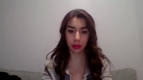Snapshot of zeralinee chatting on November 17, 5:46 am cinamonchik online show from November 17, 5:46 am