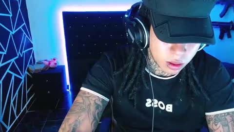 zero_x9 online show from March 14, 2:39 am