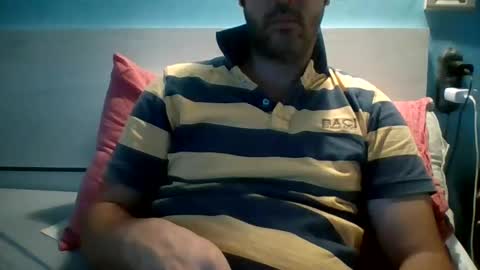 Snapshot of zeus00811 chatting on September 12, 5:29 am zeus online show from September 12, 5:29 am