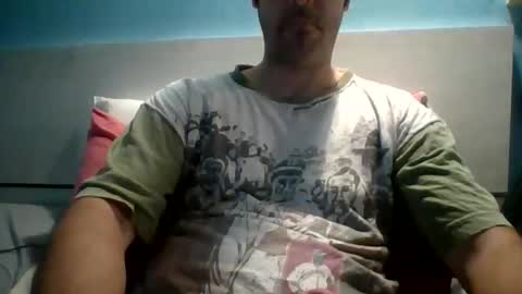 Snapshot of zeus00811 chatting on September 15, 5:18 am zeus online show from September 15, 5:18 am