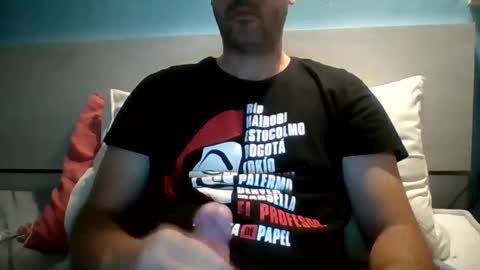 Snapshot of zeus00811 chatting on September 29, 5:12 am zeus online show from September 29, 5:12 am