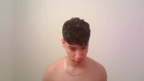 zeus_183 online show from November 28, 2:20 pm