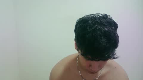 zeus_183 online show from March 26, 9:15 am