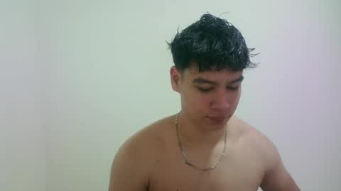 zeus_183 online show from April 7, 5:30 am