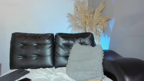 Zeus Brant online show from April 13, 1:05 pm