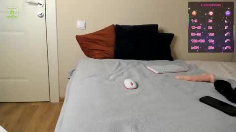 ZEYN online show from November 28, 12:19 pm