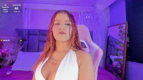 Snapshot of zhararousse chatting on July 14, 1:06 pm Zhara Rousse online show from July 14, 1:06 pm