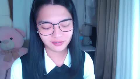 im your lovely zhaviabigcock here online show from February 25, 7:25 pm